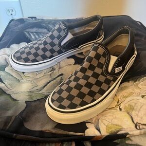 Vans checkered slip-on sneakers. EUC